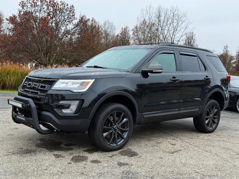 Ford Explorer XLT 4WD 2017