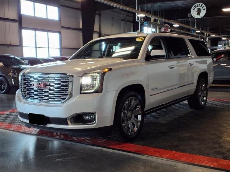 GMC Yukon XL Denali 4WD 2017