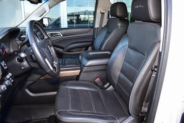 GMC Yukon XL Denali 4WD 2017