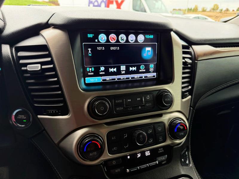 GMC Yukon XL Denali 4WD 2017