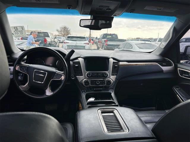 GMC Yukon XL Denali 4WD 2017