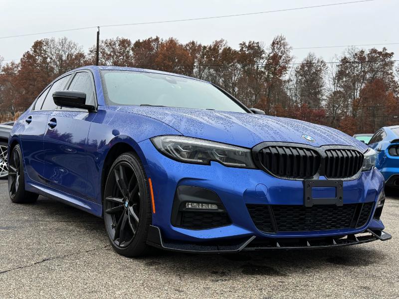BMW 3-Series  2021