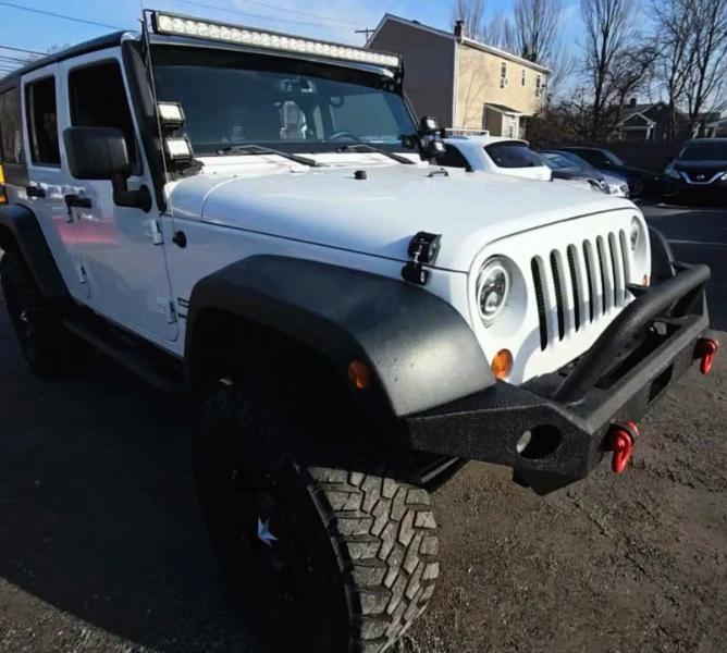 Jeep Wrangler Unlimited Sport 4WD 2013