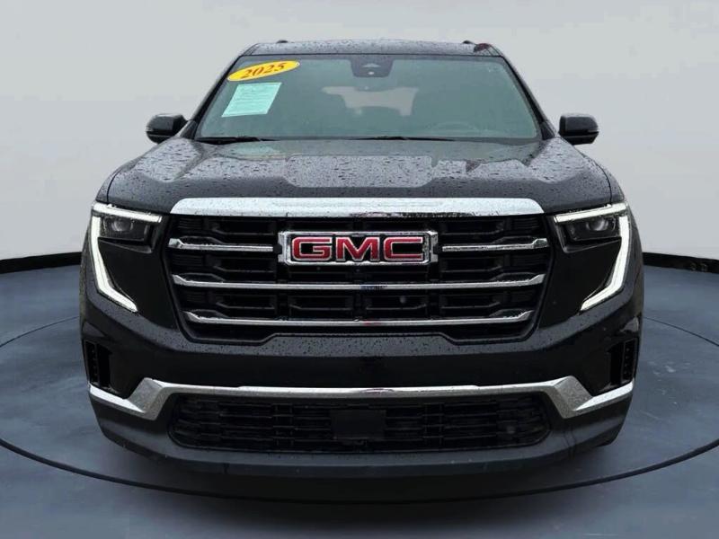 GMC Acadia Elevation 2025