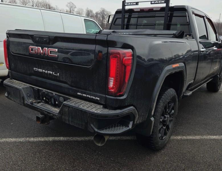 GMC Sierra 2500HD Denali Crew Cab 4WD 2021