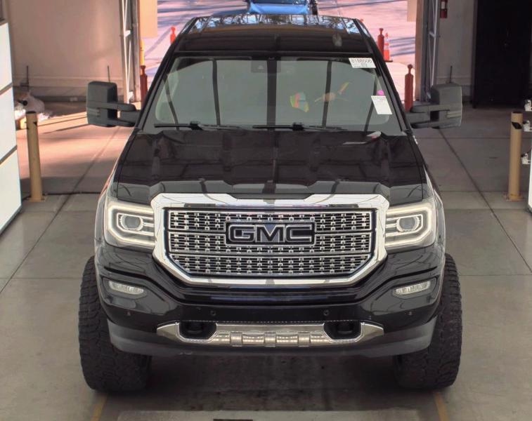 GMC Sierra 1500 SLT Crew Cab Short Box 4WD 2018