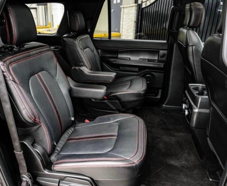 Ford Expedition  2020