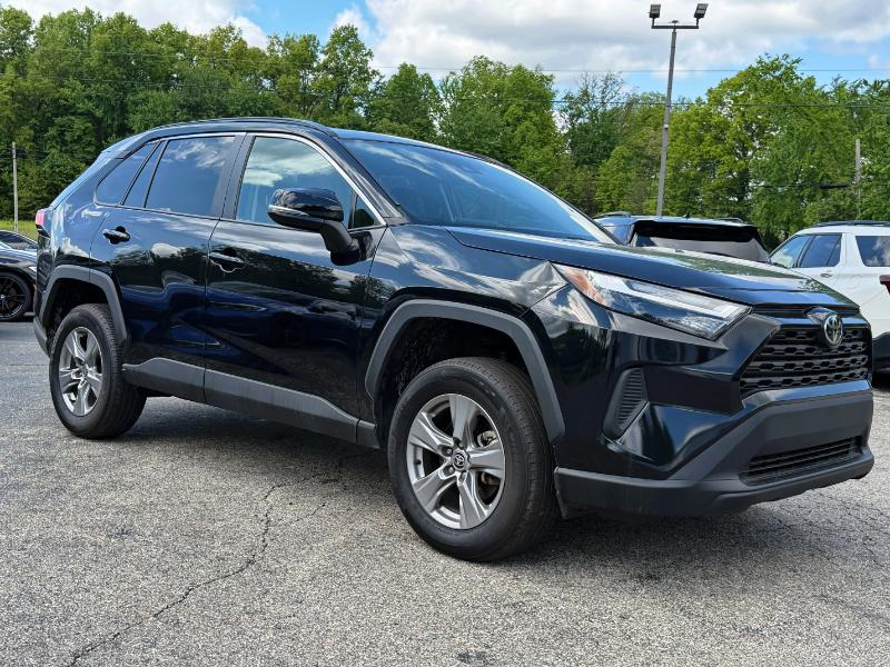 Toyota RAV4 XLE 2025