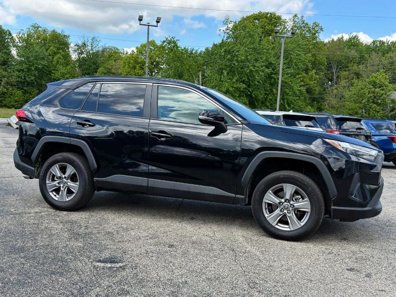 Toyota RAV4 XLE 2025