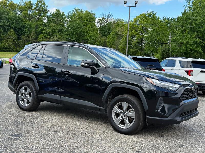 Toyota RAV4 XLE 2025