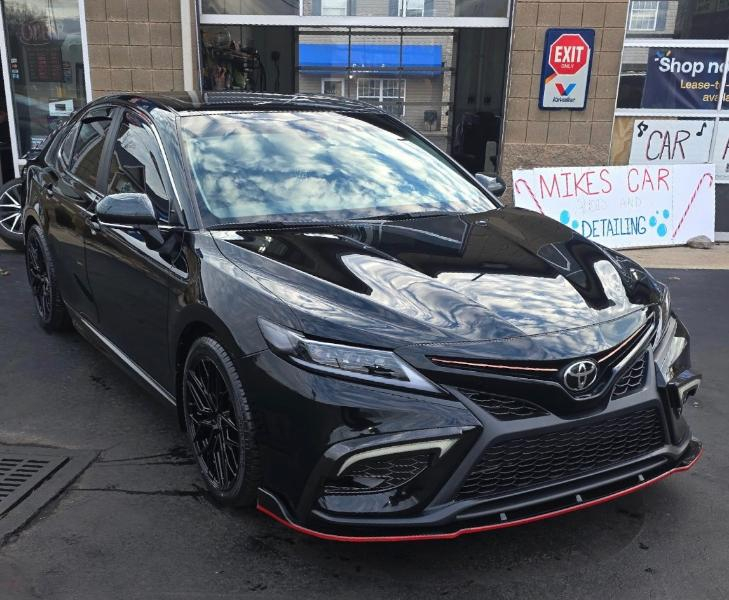 Toyota Camry SE 2024