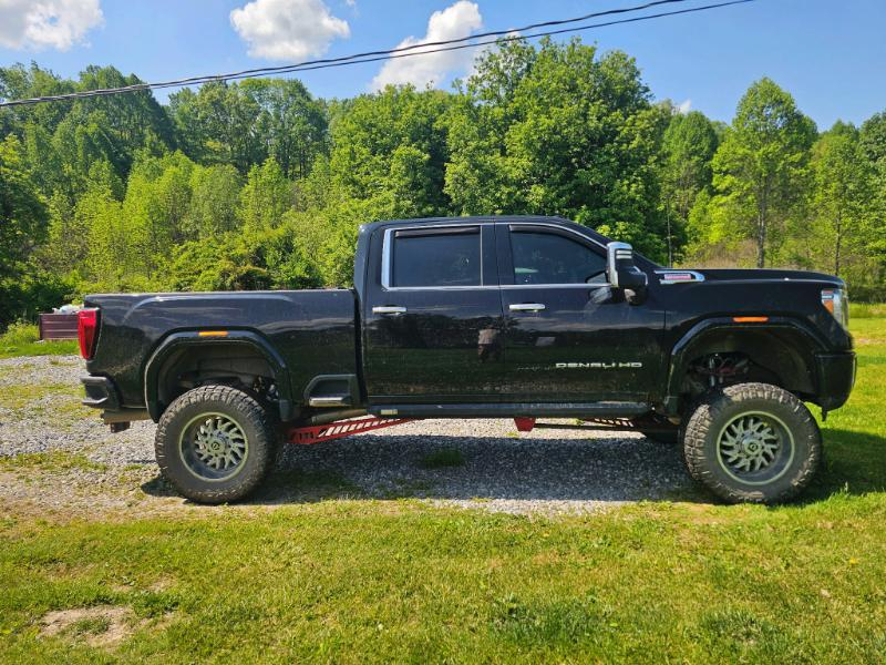 GMC Sierra 2500HD Denali Crew Cab 4WD 2020