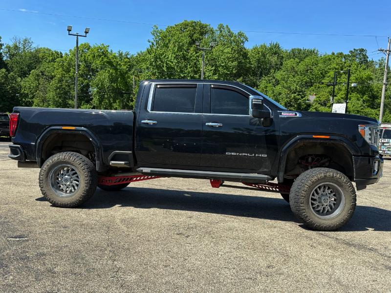 GMC Sierra 2500HD Denali Crew Cab 4WD 2020