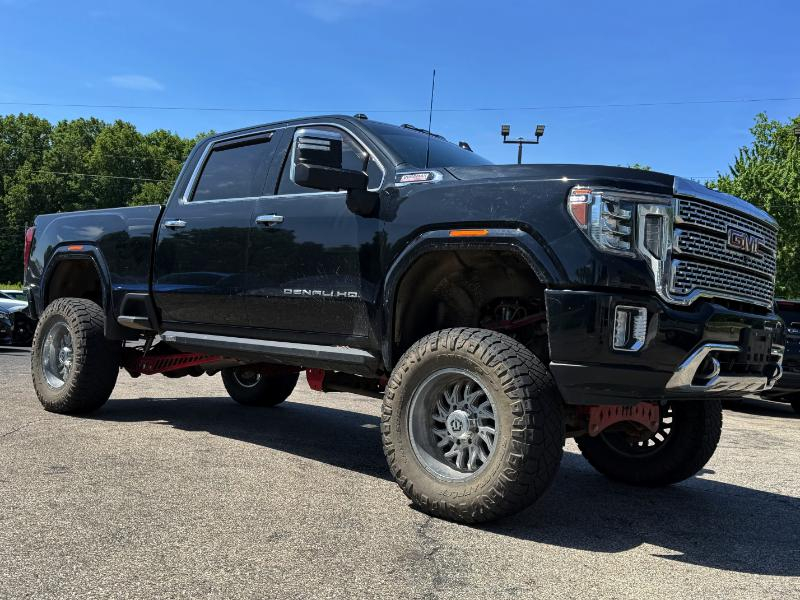 GMC Sierra 2500HD Denali Crew Cab 4WD 2020