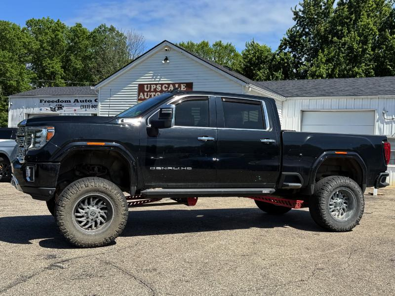 GMC Sierra 2500HD Denali Crew Cab 4WD 2020