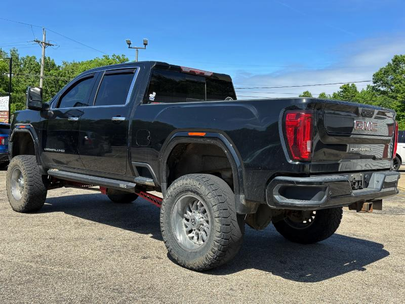 GMC Sierra 2500HD Denali Crew Cab 4WD 2020