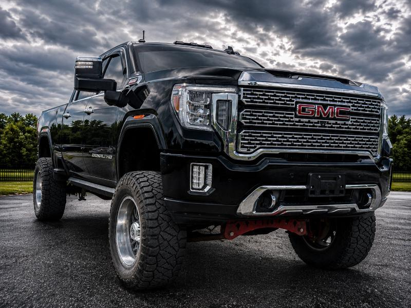 GMC Sierra 2500HD Denali Crew Cab 4WD 2020
