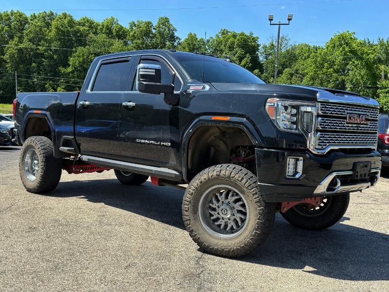 GMC Sierra 2500HD Denali Crew Cab 4WD 2020