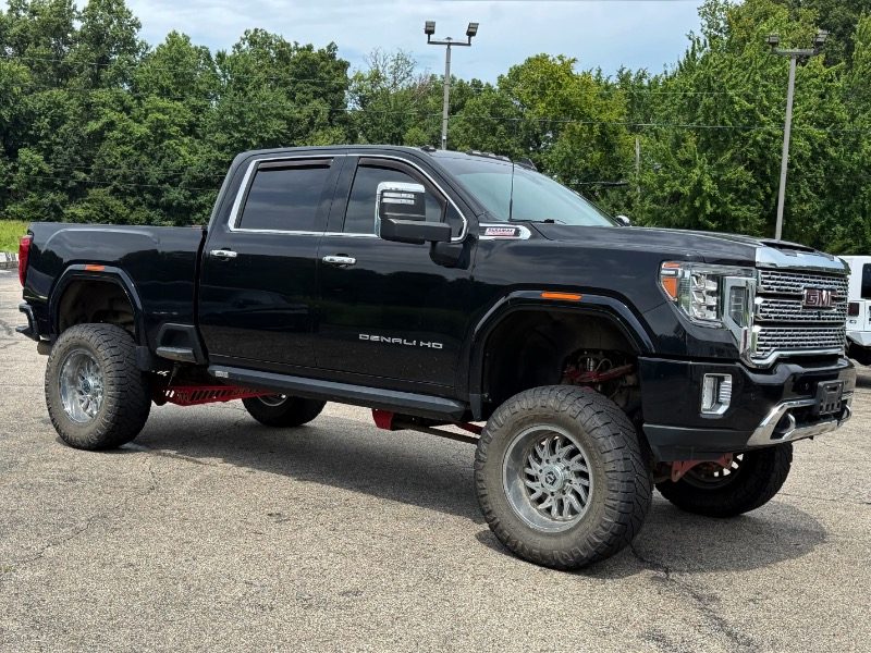 GMC Sierra 2500HD Denali Crew Cab 4WD 2020