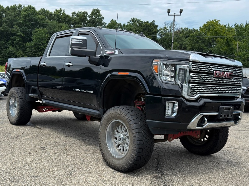 GMC Sierra 2500HD Denali Crew Cab 4WD 2020
