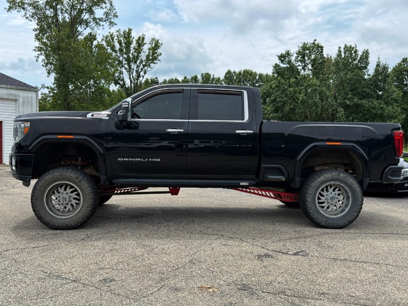 GMC Sierra 2500HD Denali Crew Cab 4WD 2020