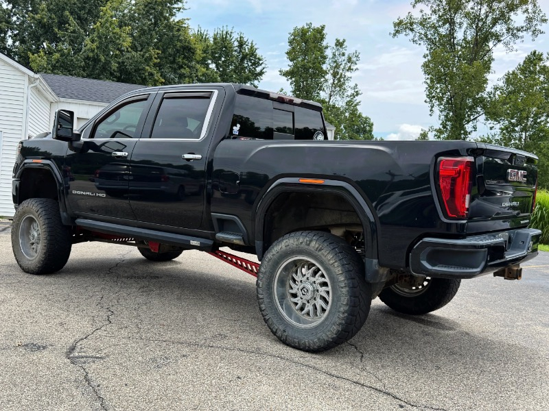GMC Sierra 2500HD Denali Crew Cab 4WD 2020