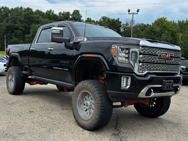 GMC Sierra 2500HD Denali Crew Cab 4WD 2020