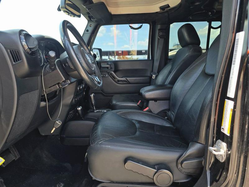 Jeep Wrangler  2014