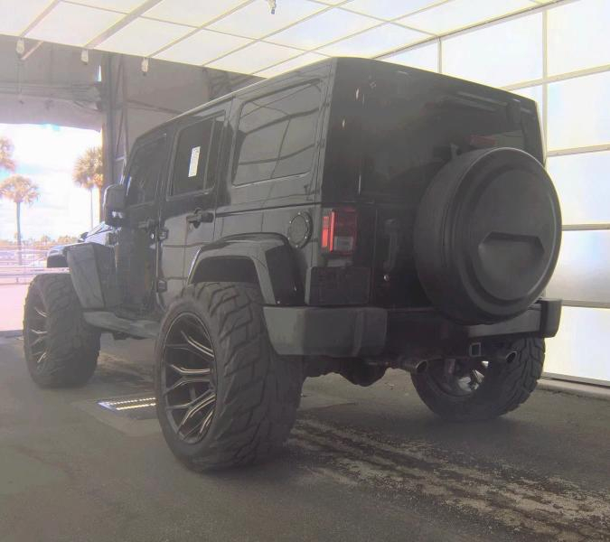 Jeep Wrangler  2014