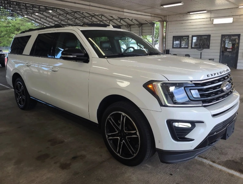 Ford Expedition  2020