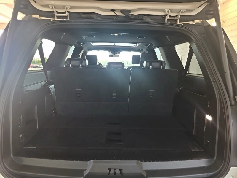 Ford Expedition  2020