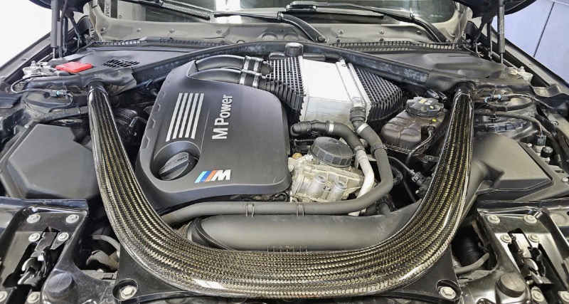 BMW M4 Coupe 2015