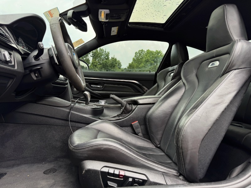 BMW M4 Coupe 2015