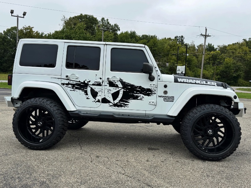 Jeep Wrangler Unlimited Sahara 4WD 2015
