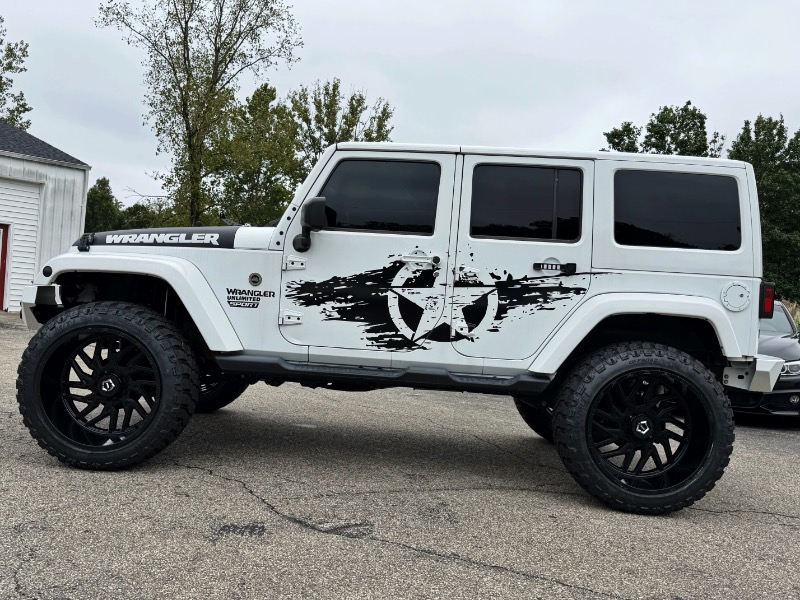 Jeep Wrangler Unlimited Sahara 4WD 2015