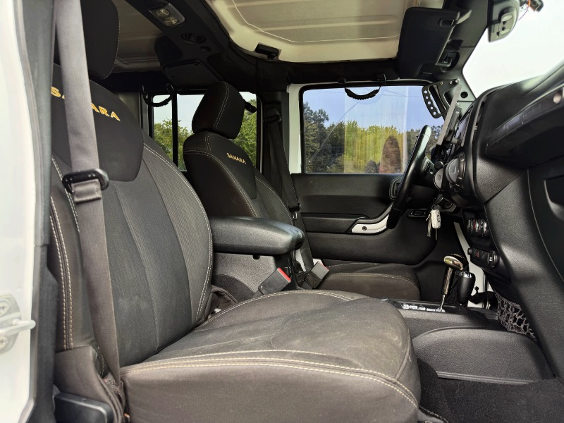Jeep Wrangler Unlimited Sahara 4WD 2015