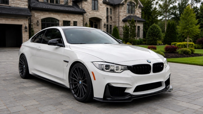BMW M4 Coupe 2015