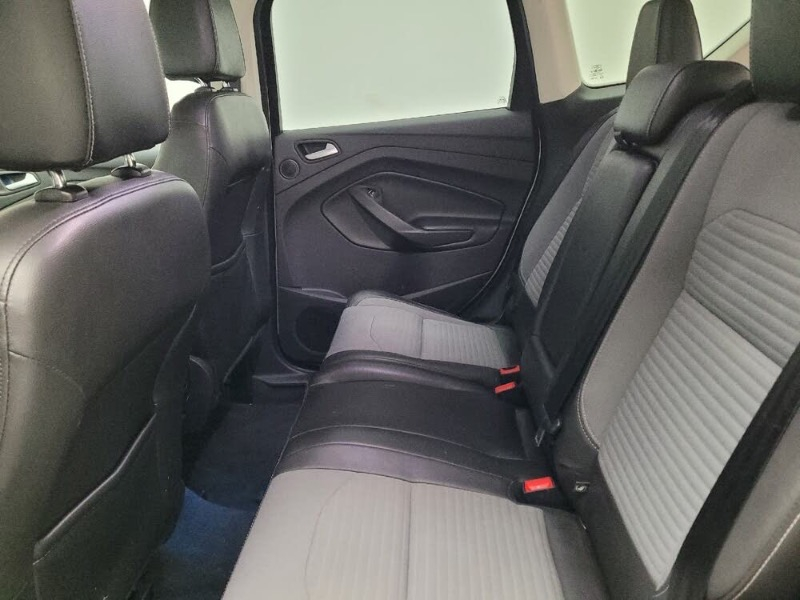 Ford Escape Titanium 4WD 2017