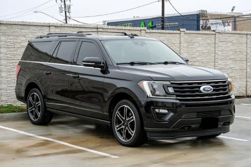 Ford Expedition  2020