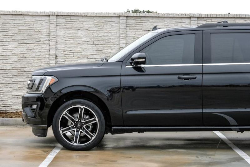 Ford Expedition  2020