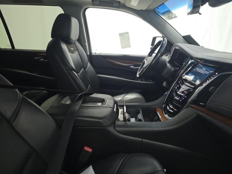 Cadillac Escalade ESV Luxury 4WD 2018