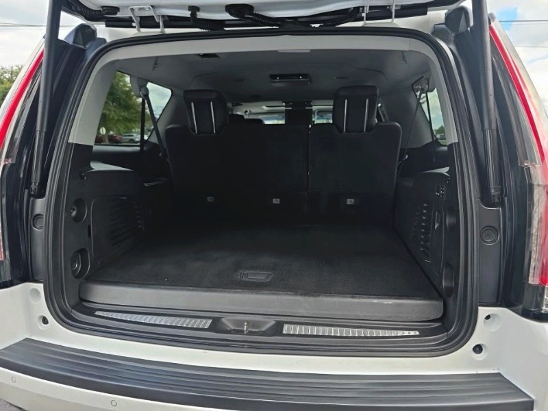 Cadillac Escalade ESV Luxury 4WD 2017