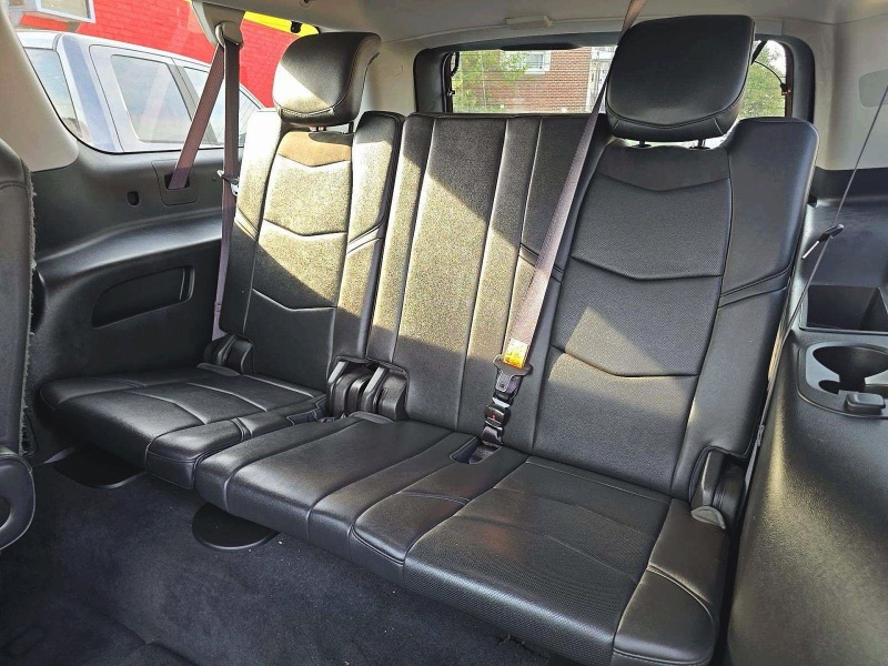 Cadillac Escalade ESV Luxury 4WD 2017