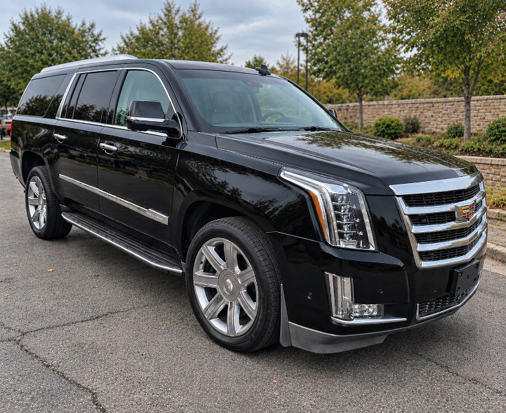 Cadillac Escalade ESV Luxury 4WD 2017