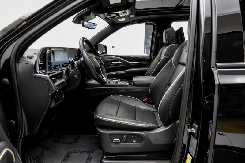 Cadillac Escalade ESV Sport AWD 2021