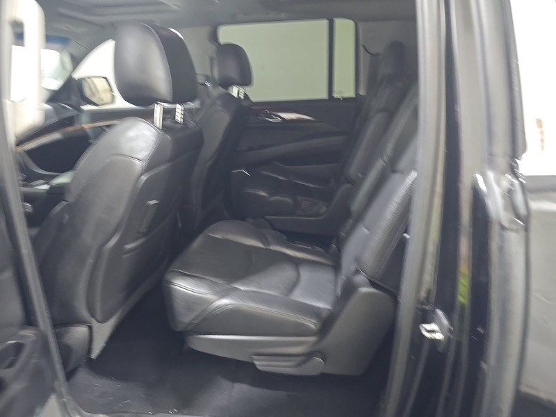 Cadillac Escalade ESV Premium 4WD 2019