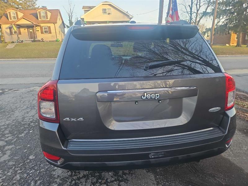 Jeep Compass Latitude 4WD 2015