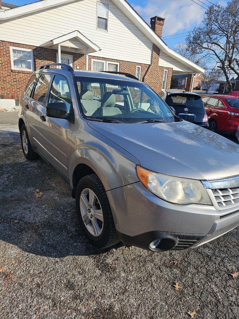 Subaru Forester 2.5X Touring 2011