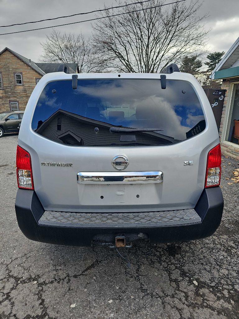 Nissan Pathfinder S 4WD 2010