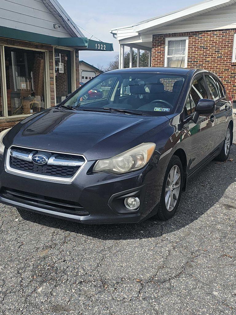 Subaru Impreza Premium 5-Door w/All Weather Package 2012